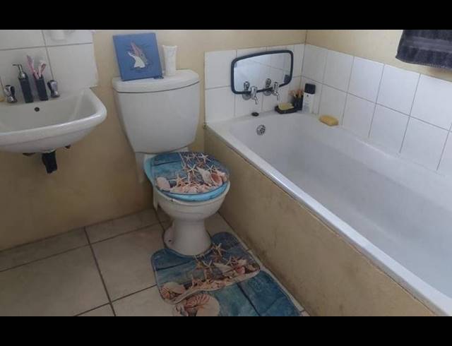 3 BEDROOM HOUSE FOR SALE IN BOOYSENS